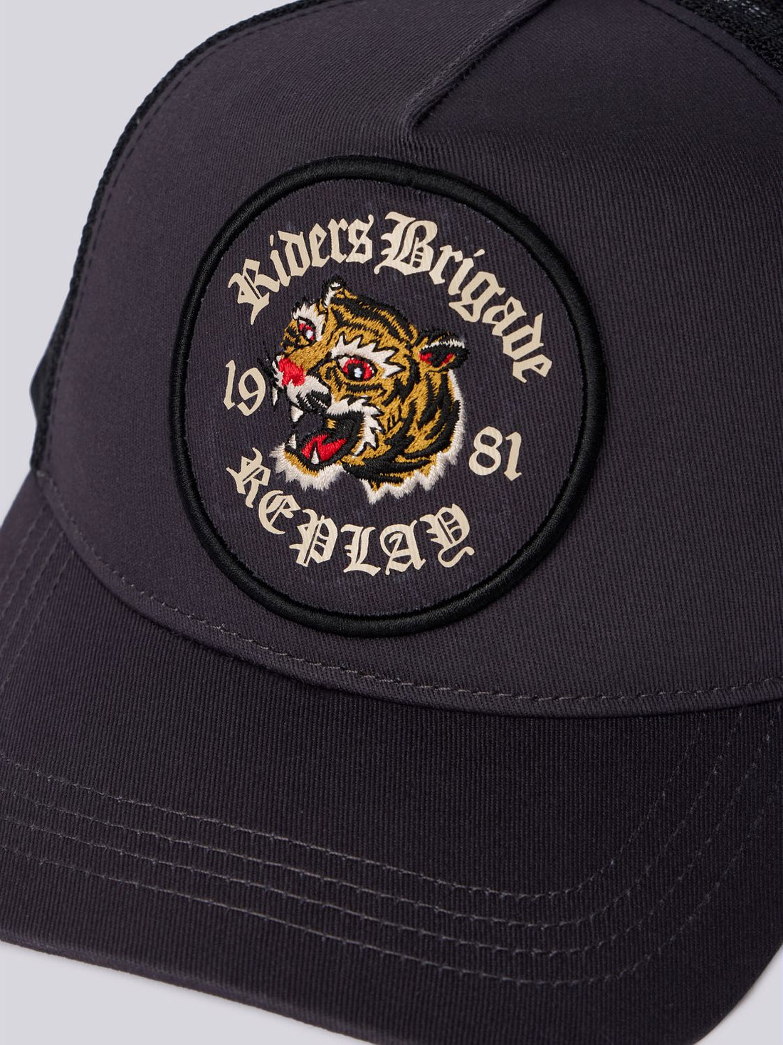 CAP WITH TIGER MAXI PATCH | AM4430 A0406 0724