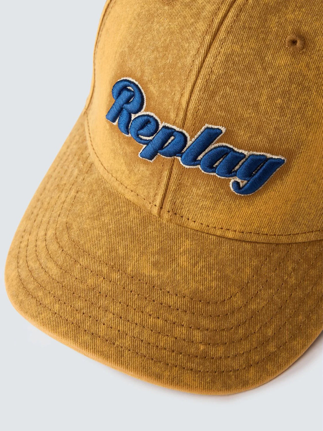 CAP WITH LETTERING EMBROIDERY | TANNIN AX4351 A0113H-0111