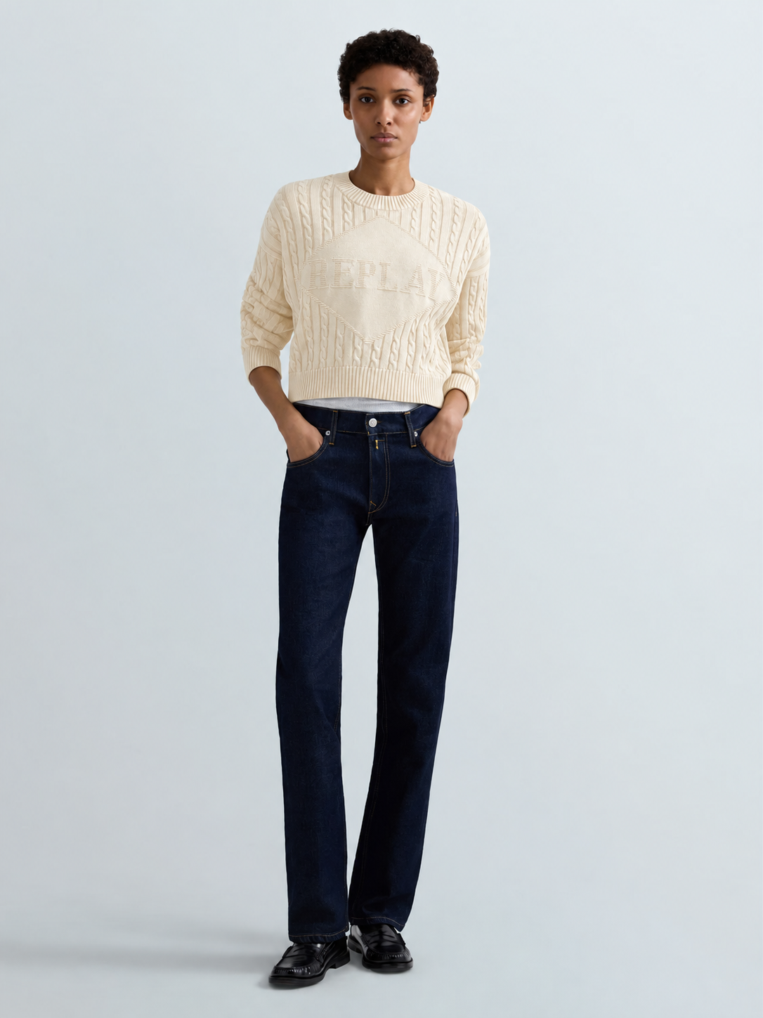 CROPPED CABLE-KNIT SWEATER WITH LOGO | DK4212 G21280G 011