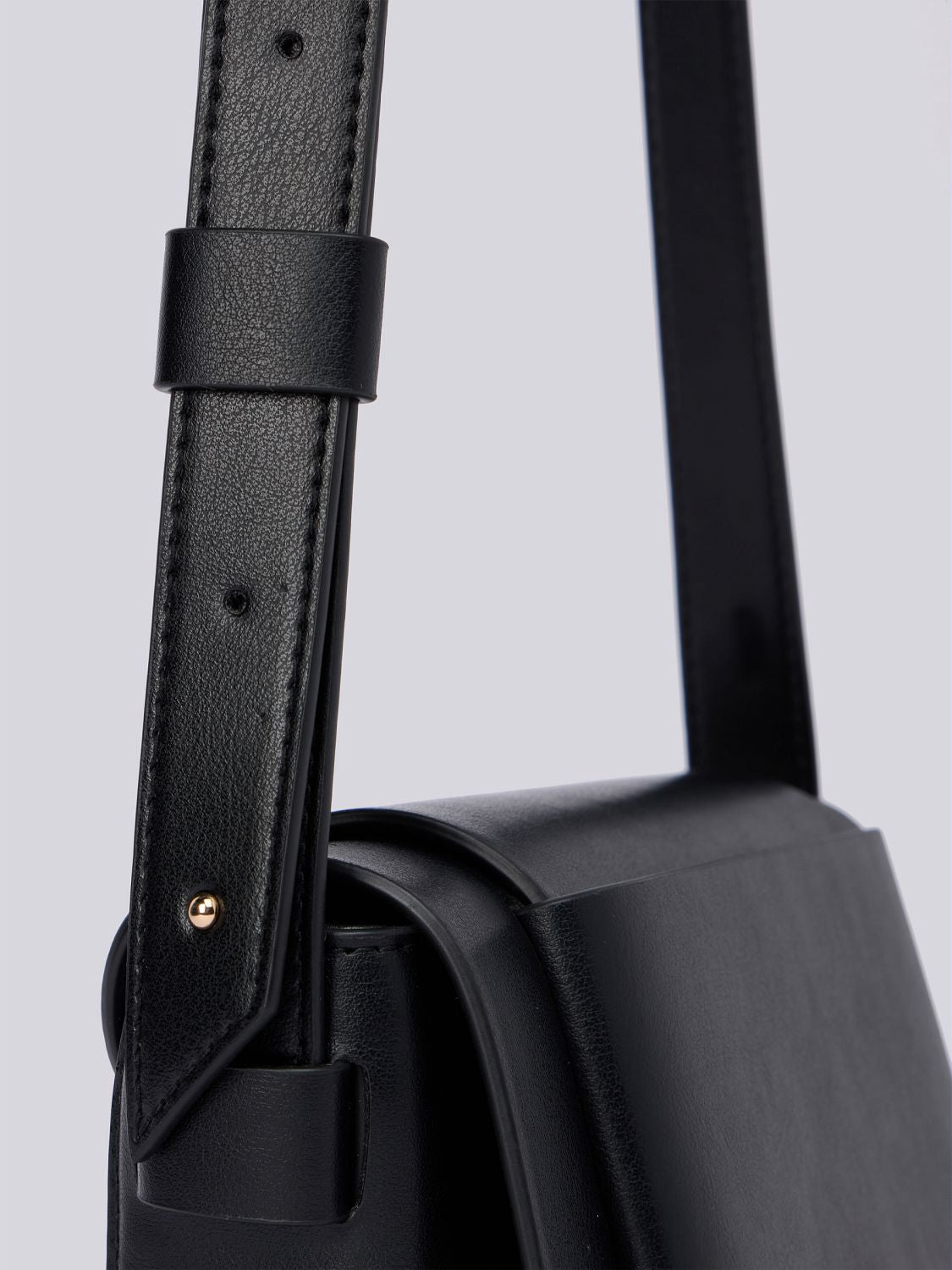 CROSSBODY BAG WITH DIAMOND LOGO | FW3811 A0458C 0099