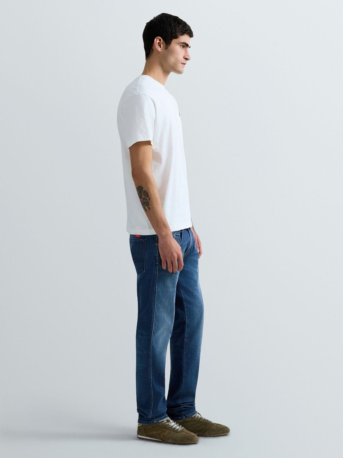 JERSEY T-SHIRT WITH R EMBROIDERY | M3015 011