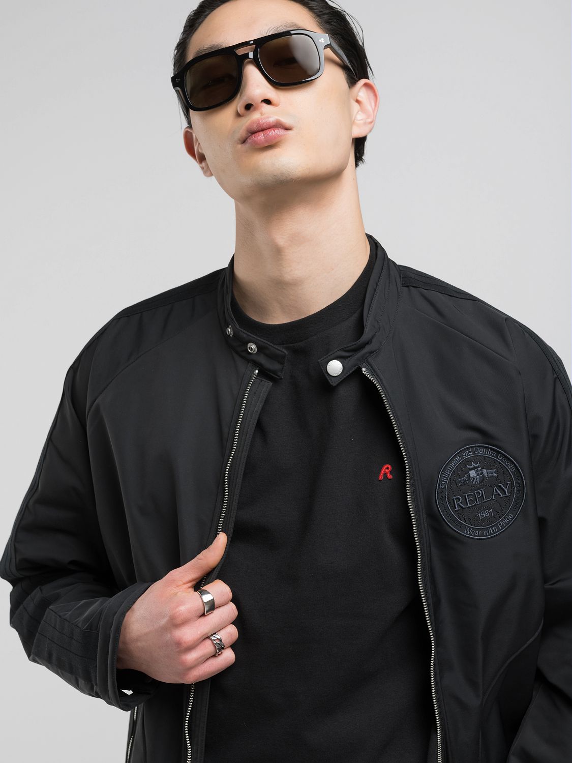 JERSEY T-SHIRT WITH R EMBROIDERY | M3015 098