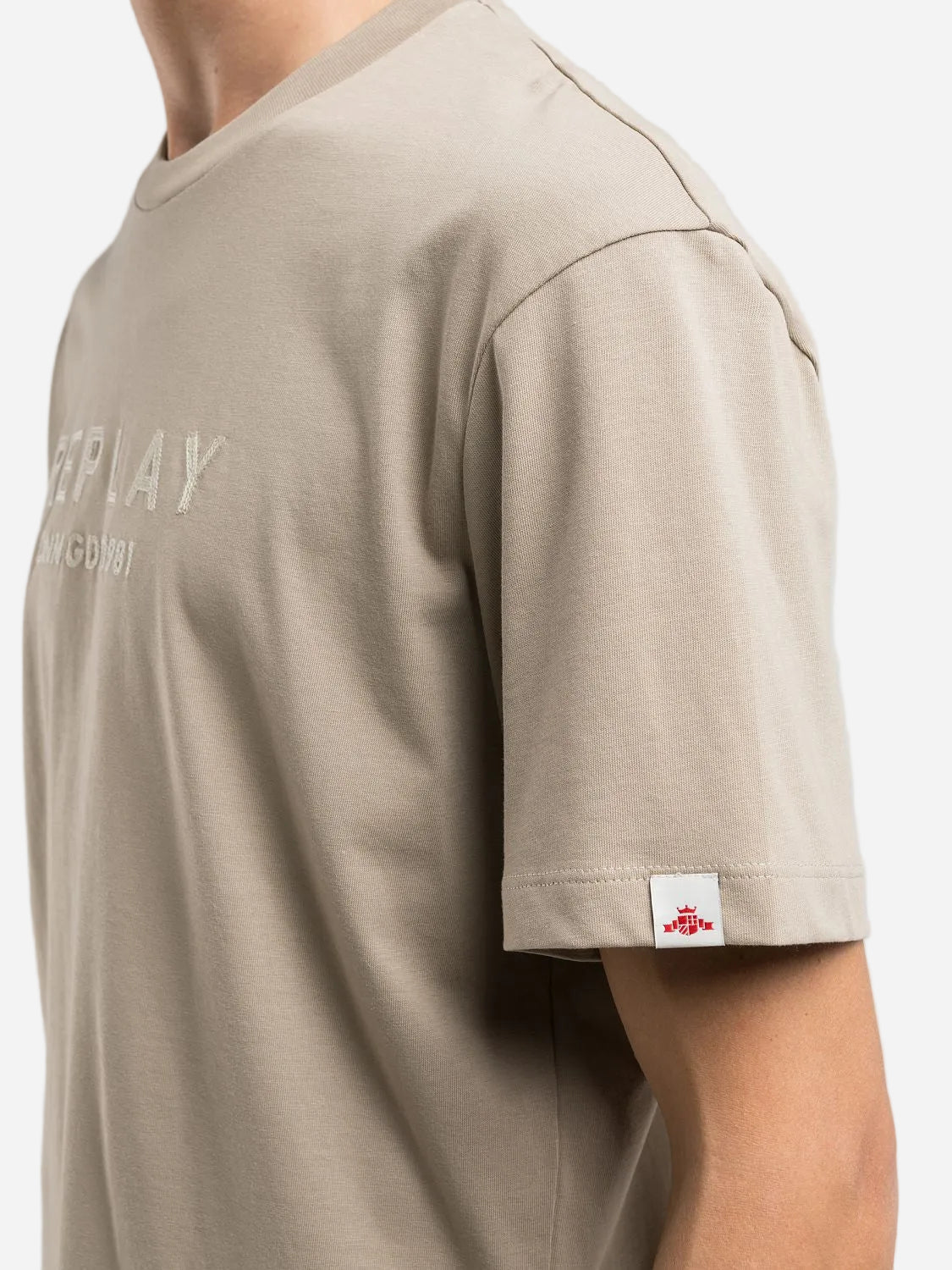 RELAXED-FIT T-SHIRT WITH LETTERING | M3019 011