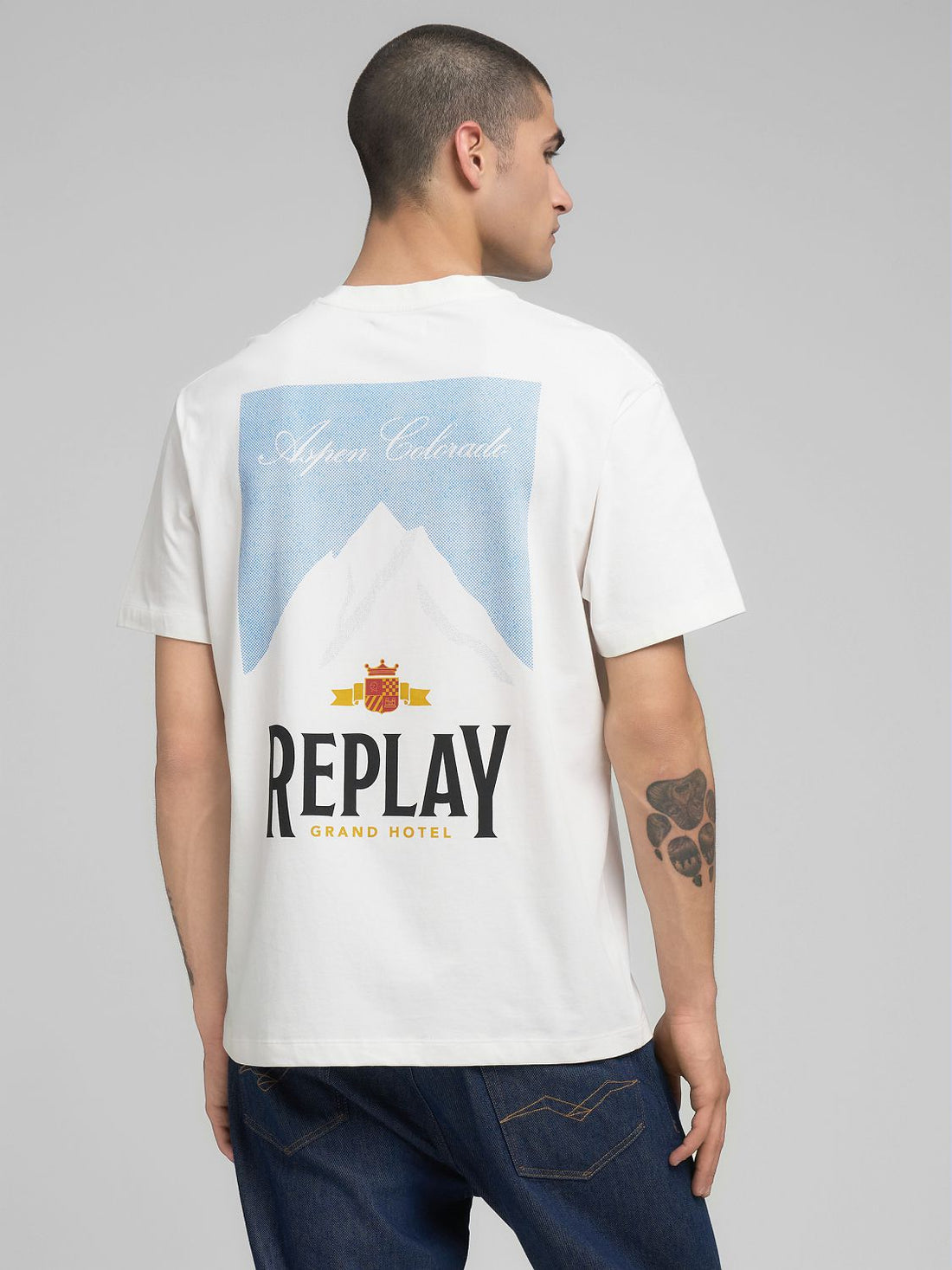 CREW-NECK T-SHIRT WITH ARCHIVAL PRINT | M3279 23608P 011