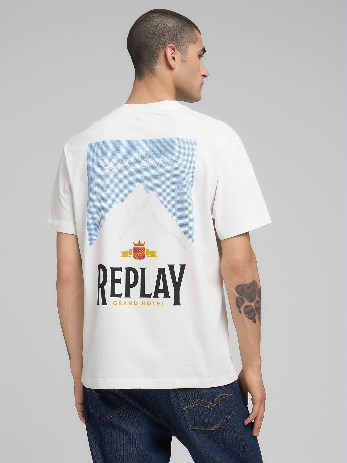 CREW-NECK T-SHIRT WITH ARCHIVAL PRINT | M3279 23608P 011