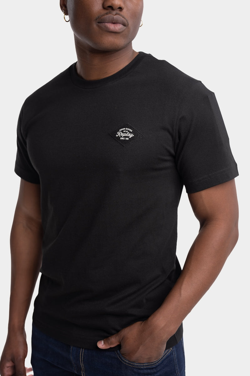 ORGANIC COTTON T-SHIRT WITH PATCH | BLACK M3368 23732P-098