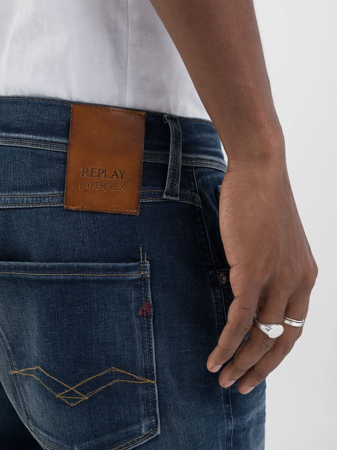 ANBASS SLIM-FIT JEANS | M914E 661 604 (CORE)
