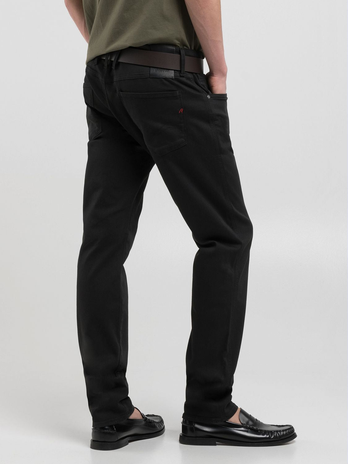 ANBASS SLIM-FIT JEANS | M914E 8366197 040 (CORE)