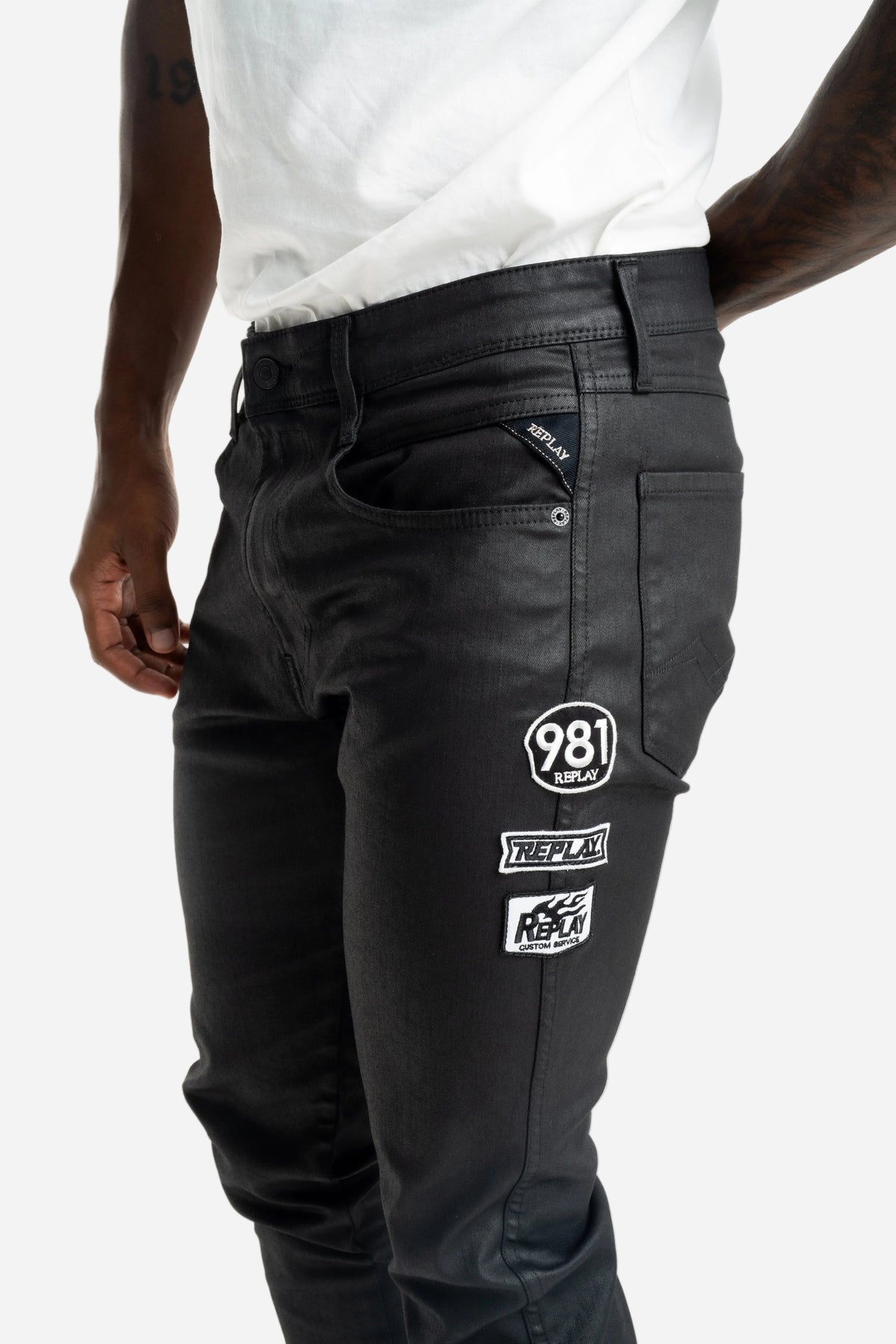 SUPER SLIM FIT WAX COATED BRONNY JEANS | MA934A 13A 07 098