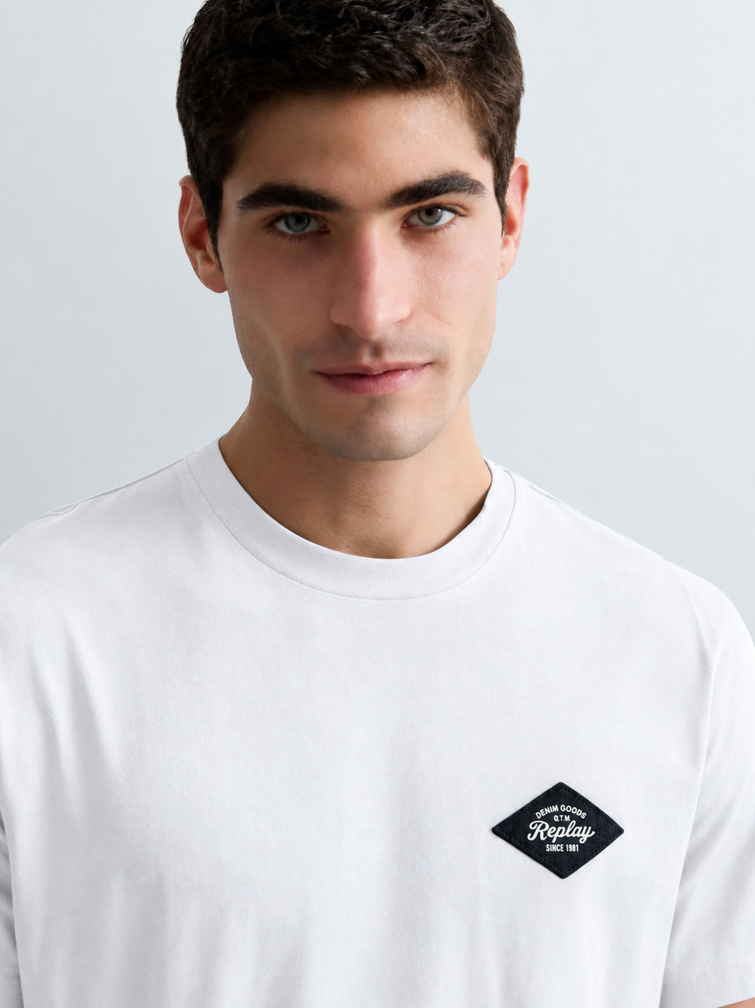 ORGANIC COTTON T-SHIRT WITH PATCH | NATURAL WHITE M3368 23732P-011