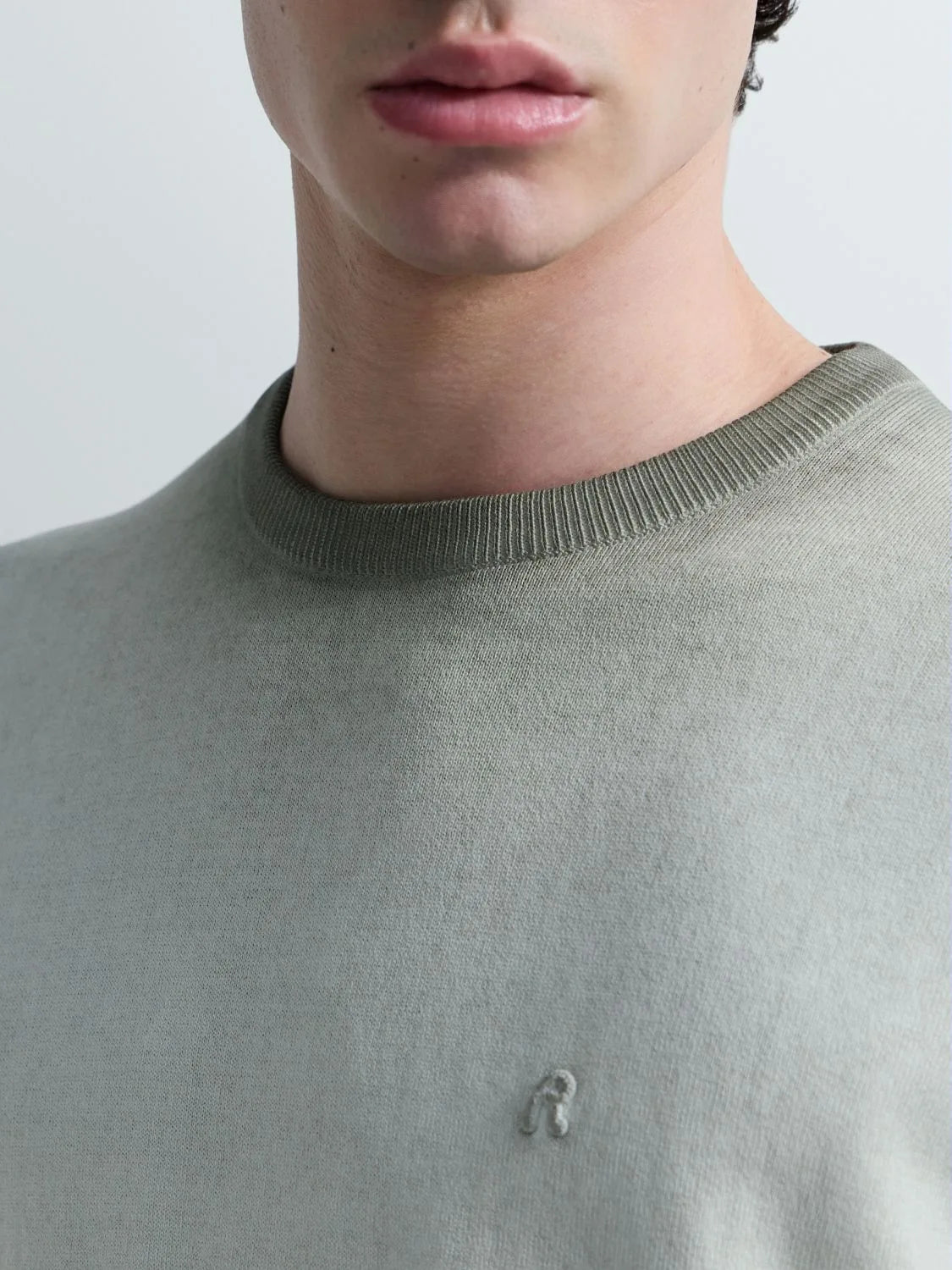 OMBRE COTTON REGULAR-FIT SWEATER T-SHIRT | TUNDRA GREEN UK4718 G20785A-851