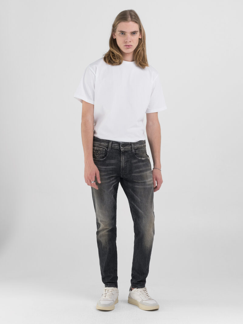 bronny super slim fit 12 oz white weft black power straw jeans