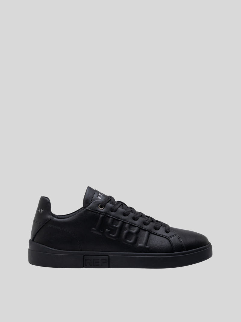 polys m 1981 black black