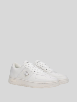 epic m tag black sneaker