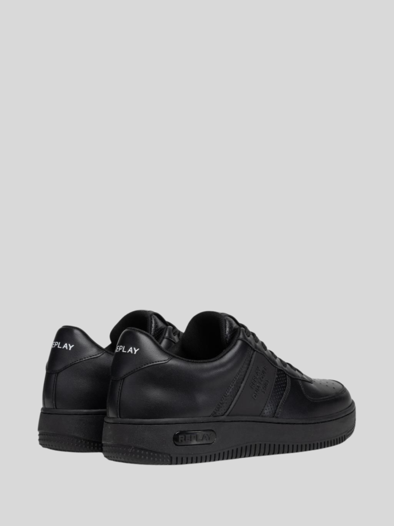 epic m tire black leather shoes