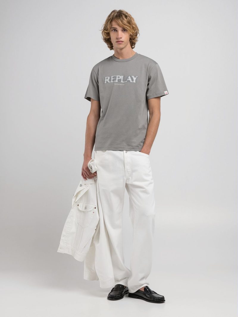 grey military t shirt with blurry lettering grey military t shirt with blurry lettering