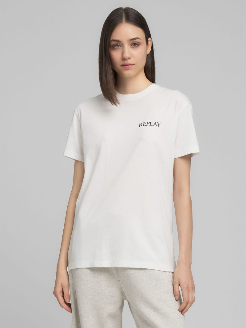 white jersey t shirt with lettering white jersey t shirt with lettering
