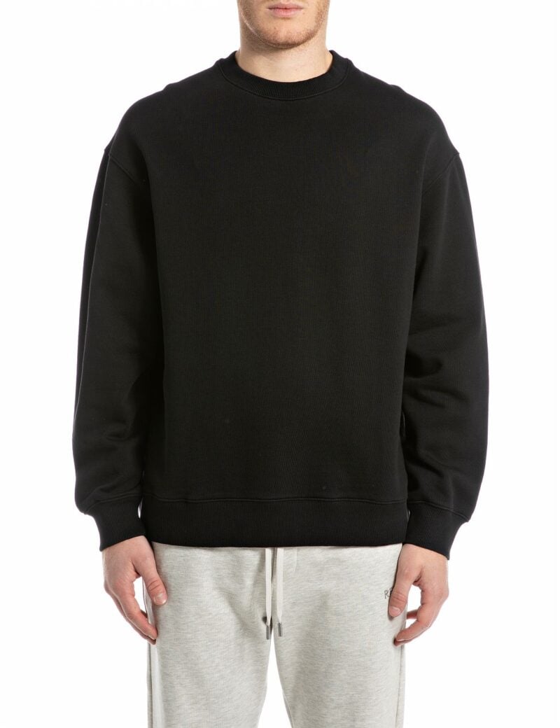 black crew neck sweatshirt with lett black crew neck sweatshirt with lett