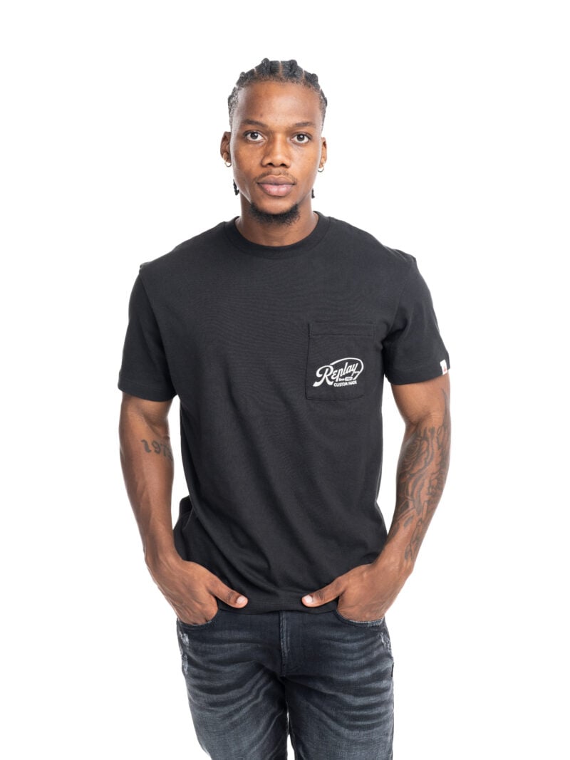 black pocket detail t shirt