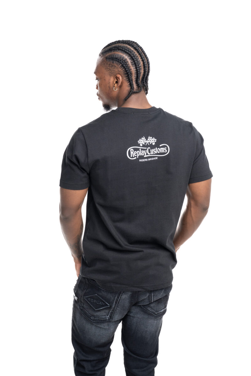 black pocket detail t shirt