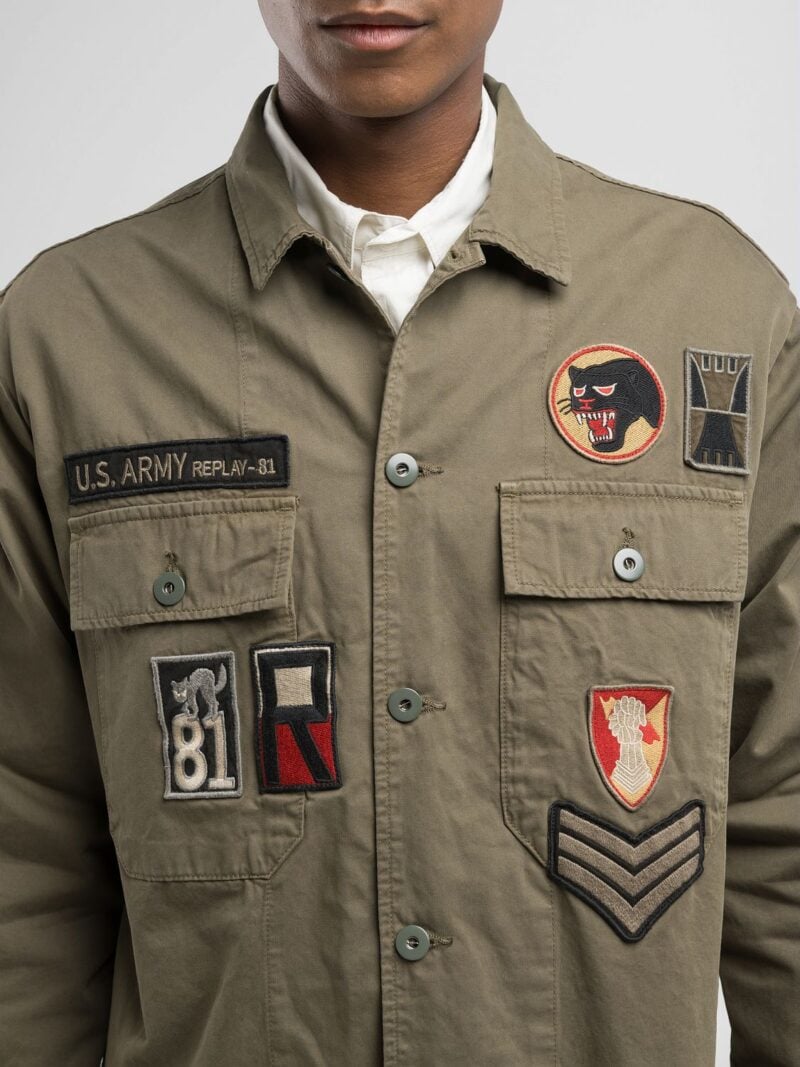 shacket with patch black