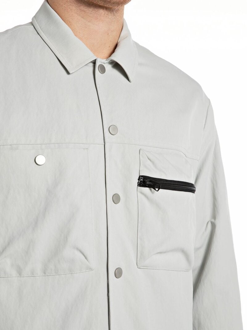 lightweight jacket