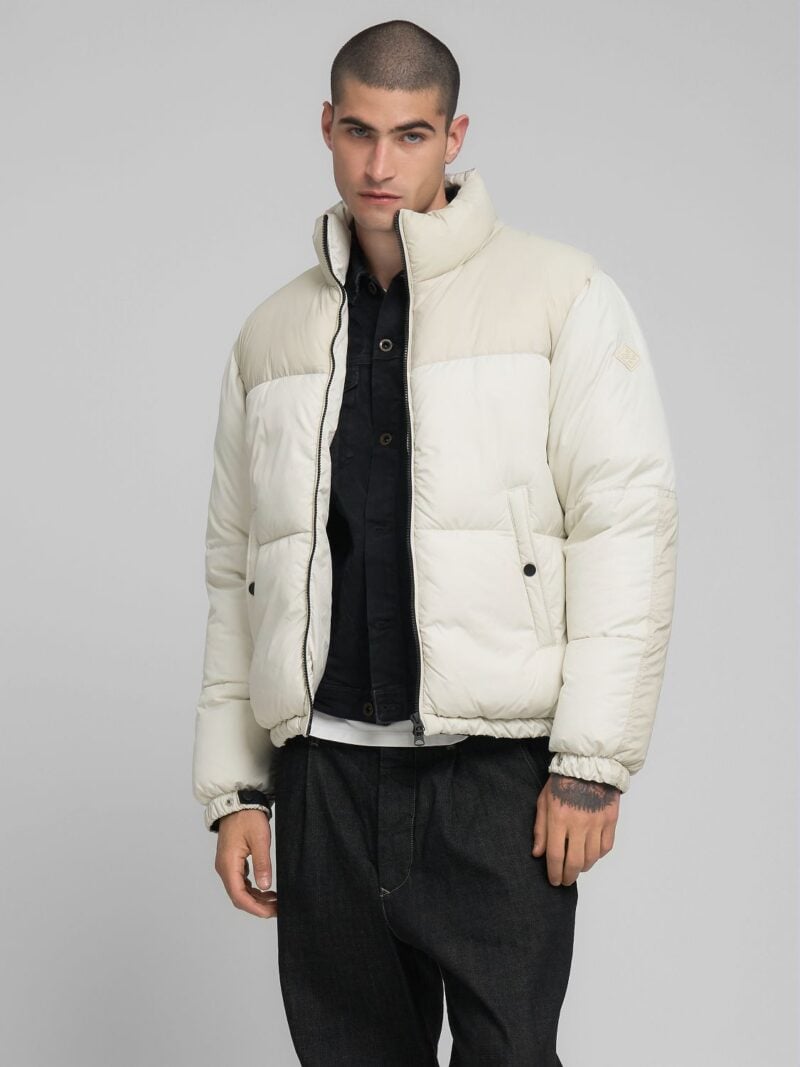 army green puffer jacekt (copy)