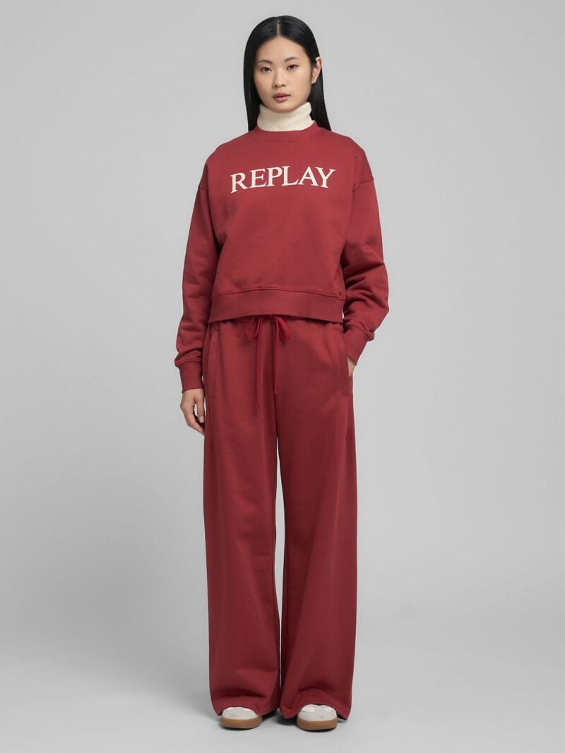 wine red relaxed fit crew neck