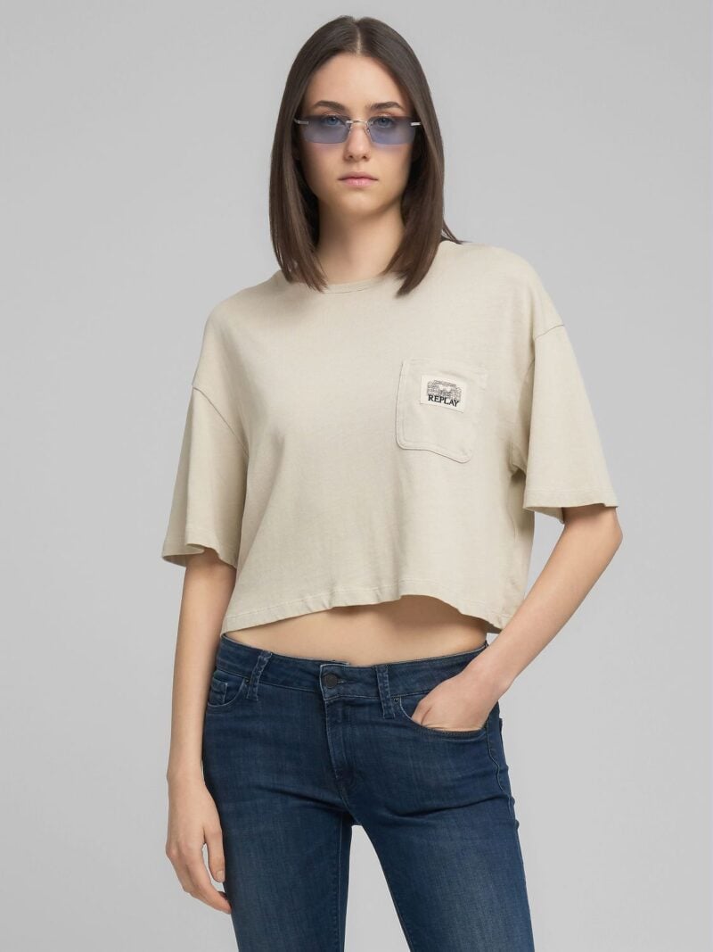 cropped t shirt with pocket