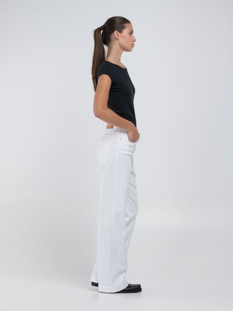 melja straight leg white denim