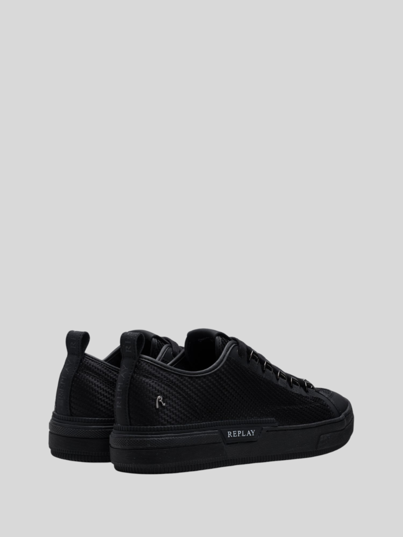 pyper full black